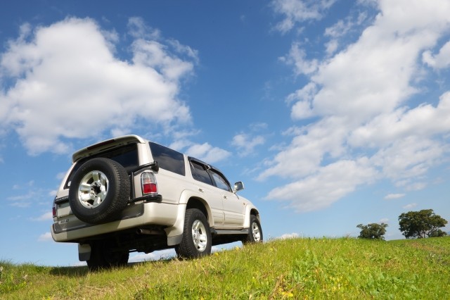 自動車検査登録の新規登録とは？中古車を買った時はどうなる？